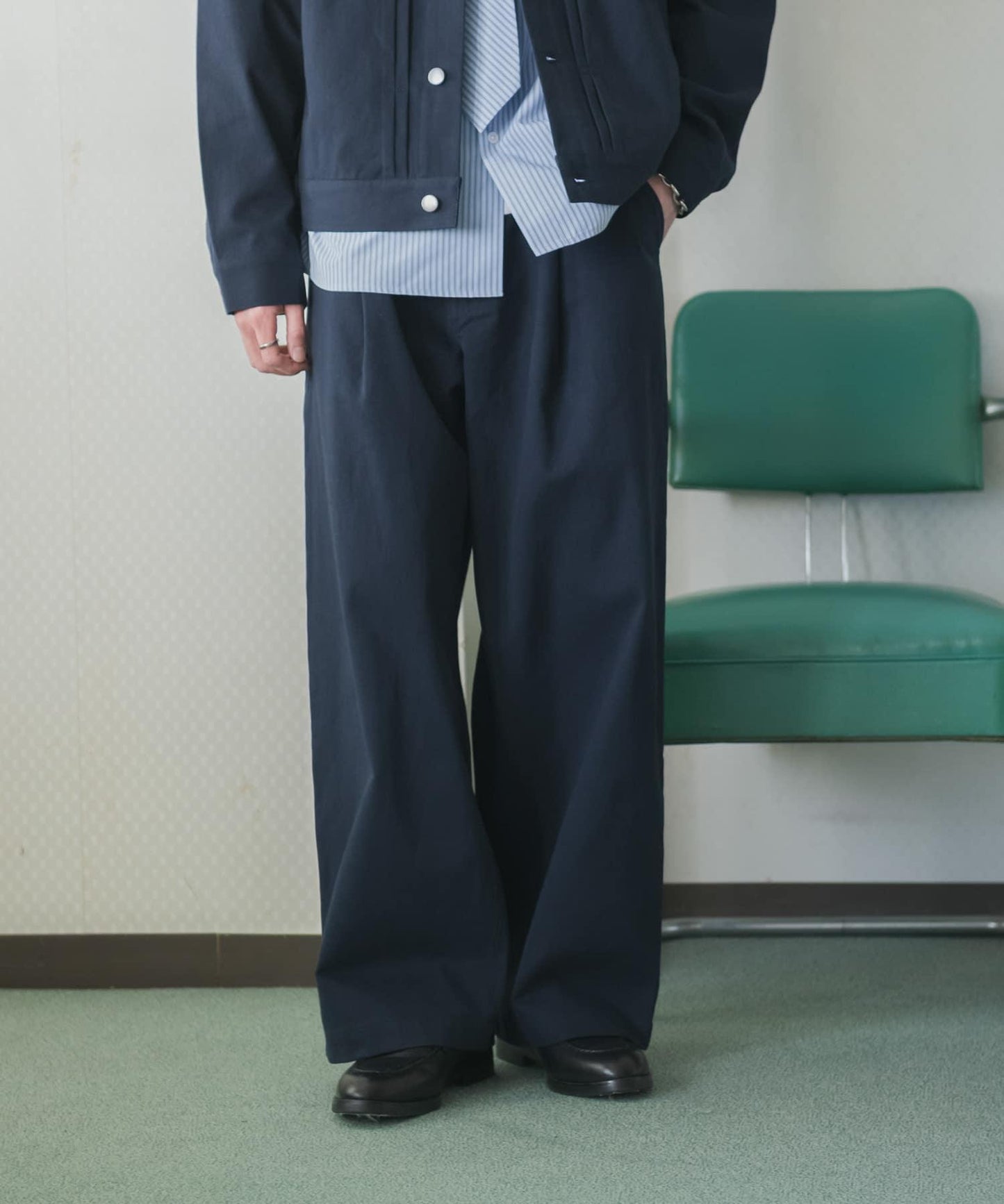 棉斜紋 褶飾 闊腿 褲子