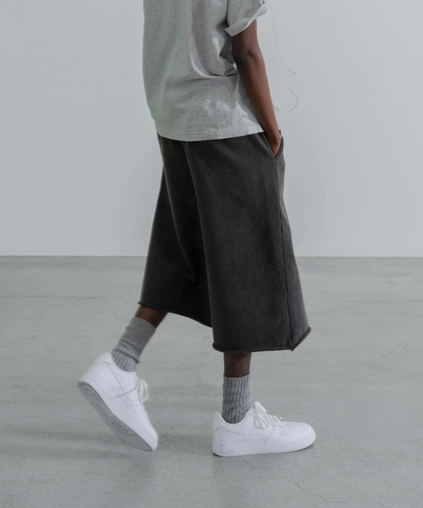 漸變寬鬆衛褲短褲 dDdDdDd FADE BUGGY SWEAT SHORTS