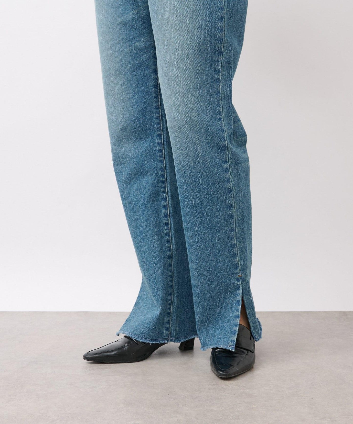 stretch slitDENIM 牛仔褲