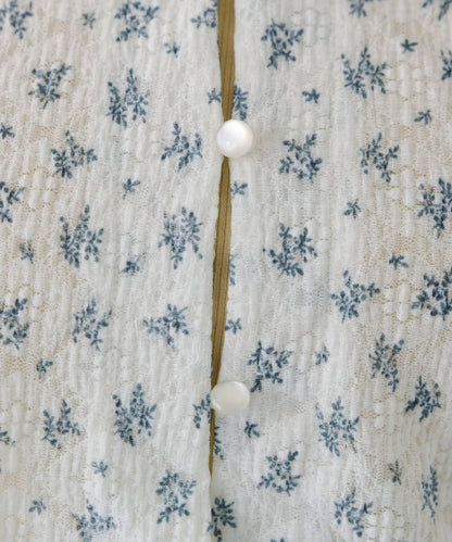 蕾絲花卉領口針織開衫