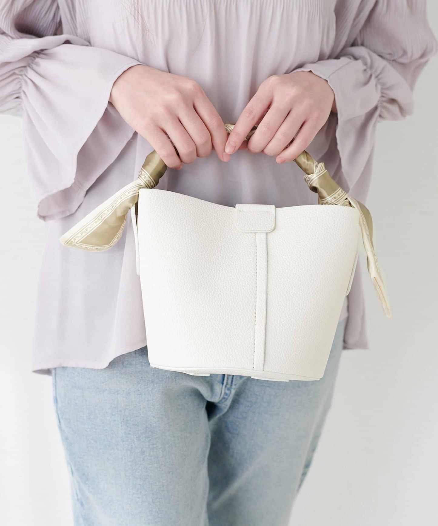 附絲巾裝飾 內含收納袋 包袋