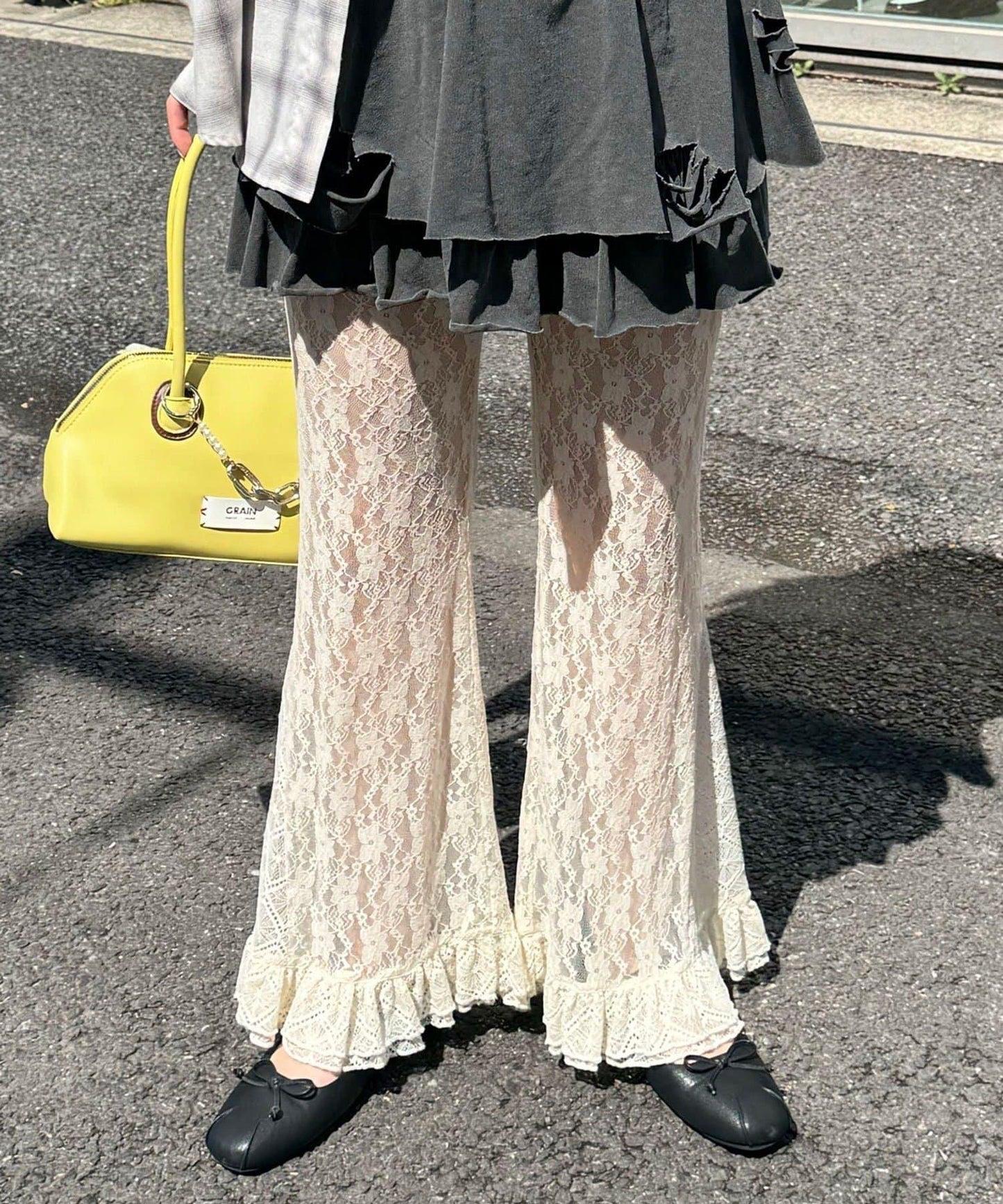 蕾絲喇叭層疊荷葉邊褲子