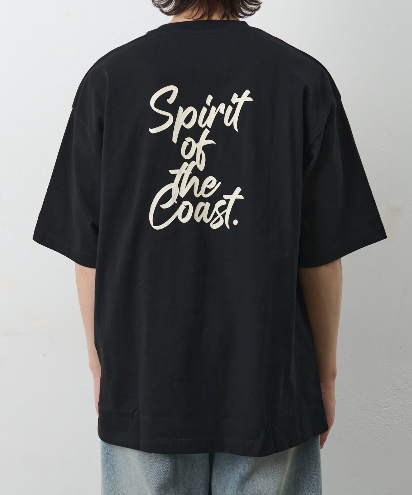 背部印花 spirit T恤