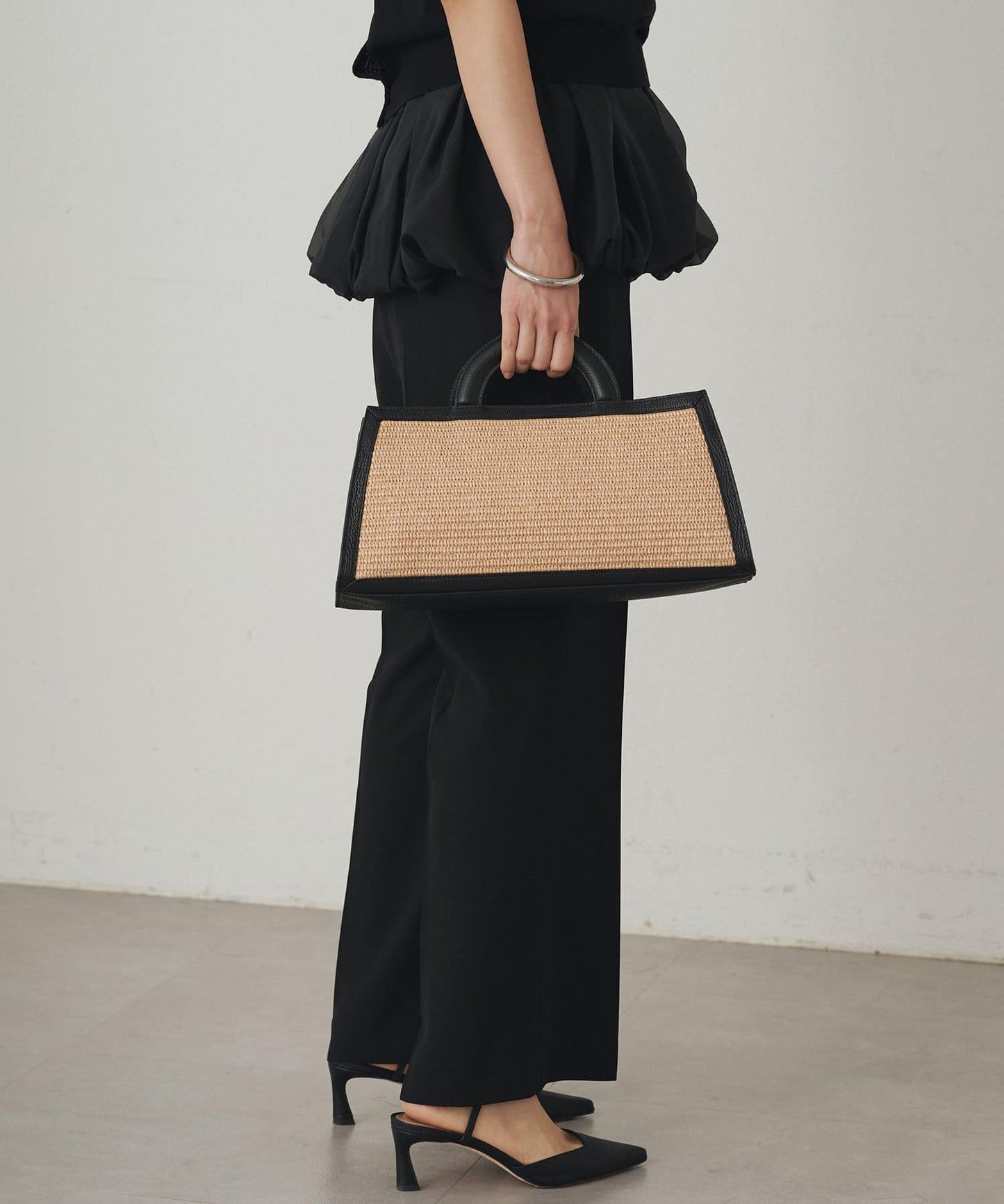 Loungedress 輕量微喇褲子