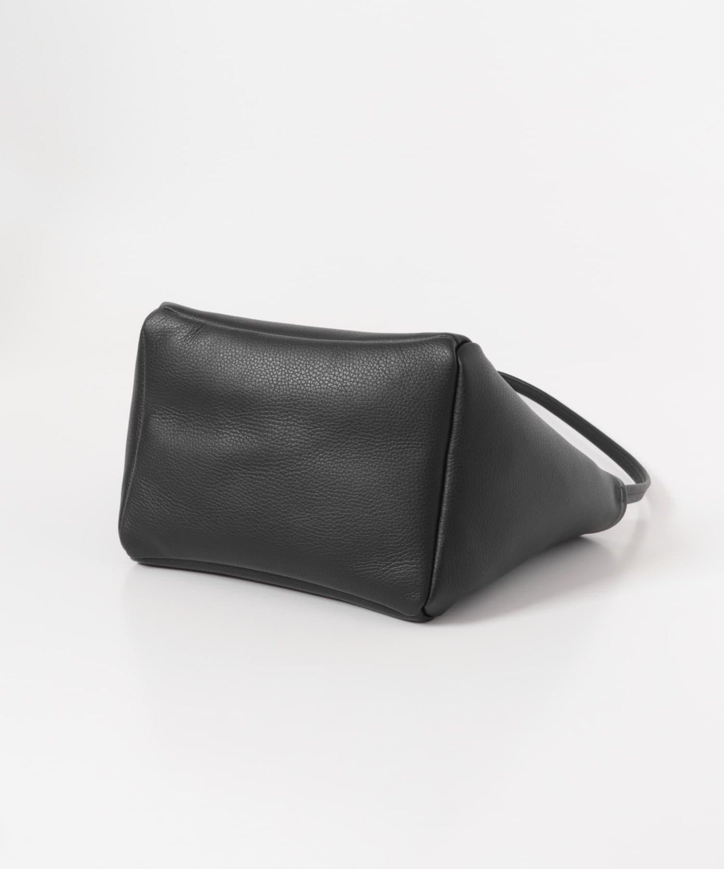 MARROW HANDLE TOTE MEDIUM 托特包
