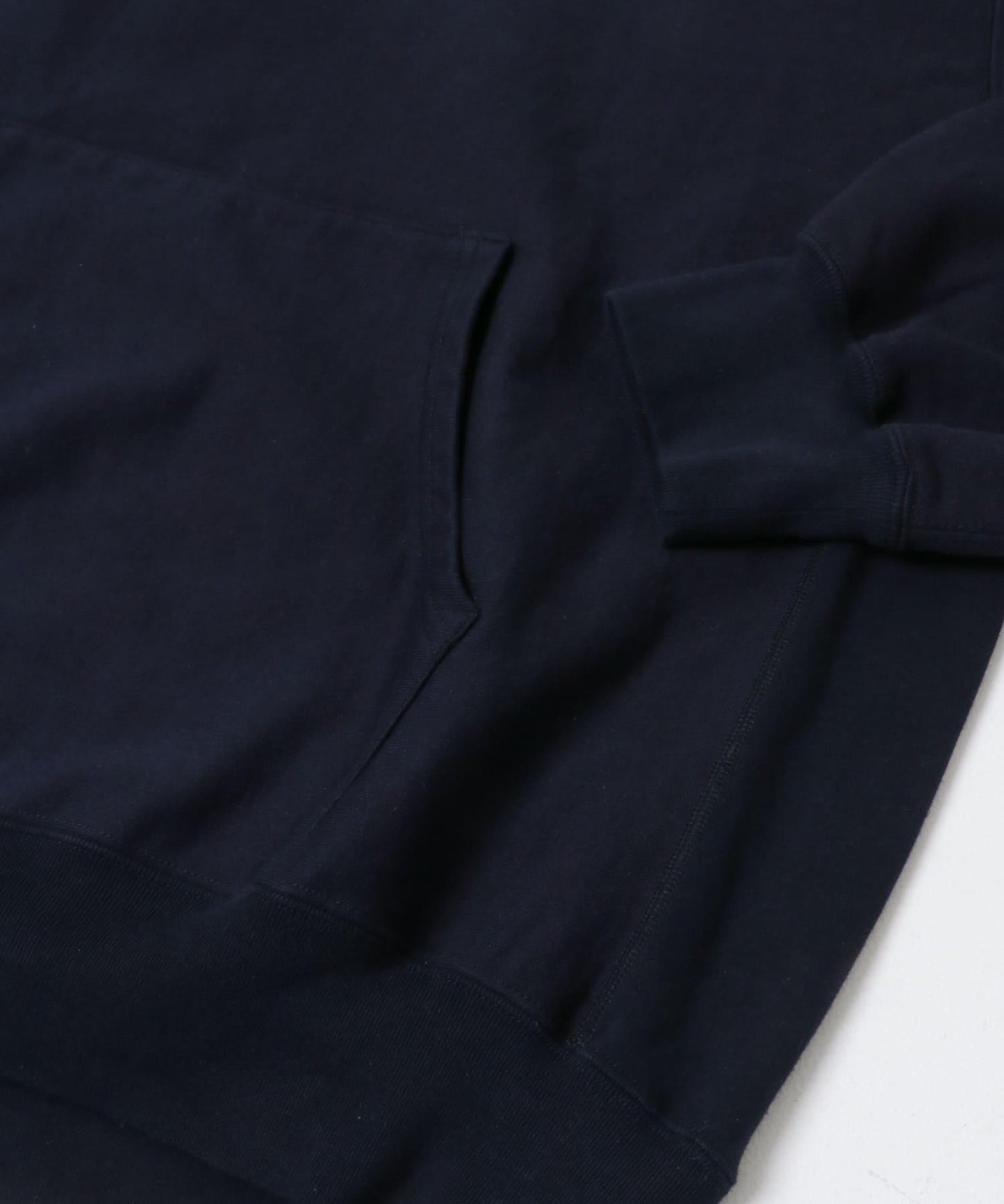 輕薄款 blurhmsROOTSTOCK THIN-SWEAT HOODIE PULLOVER 連帽套頭衛衣