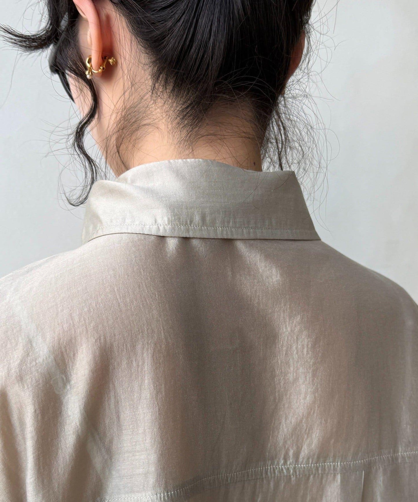 下襬蕾絲拼接 透紗襯衫