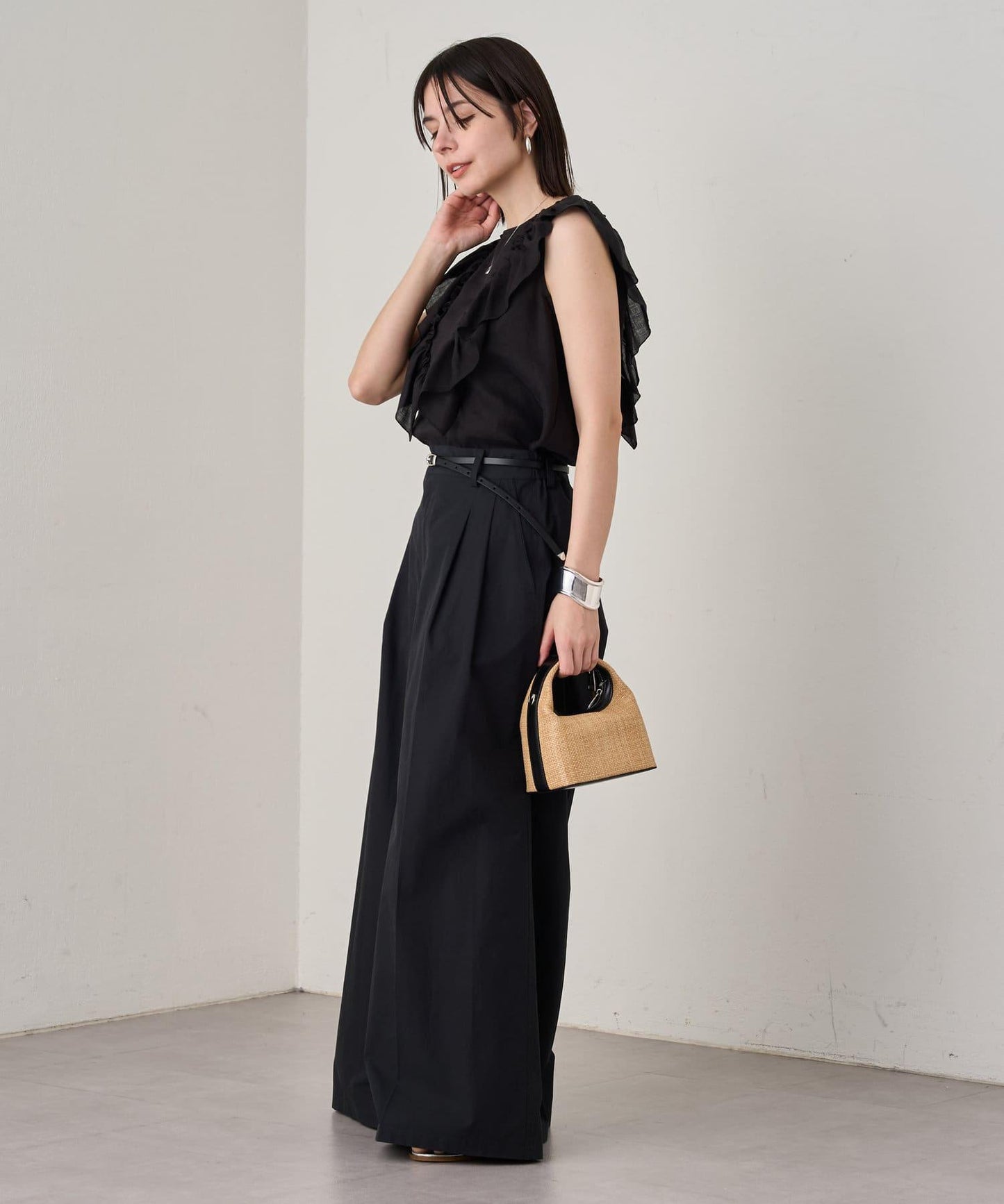 Loungedress 荷葉邊無袖上衣