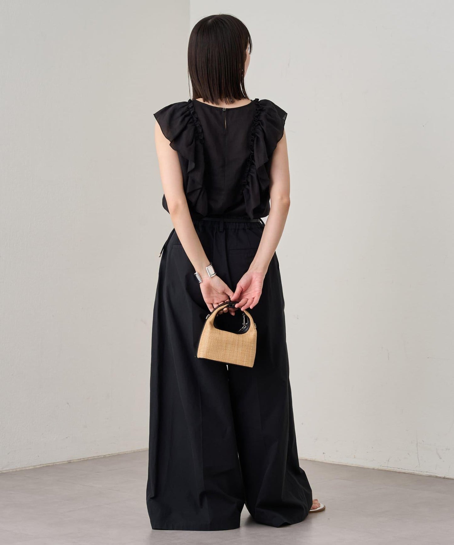 Loungedress 荷葉邊無袖上衣