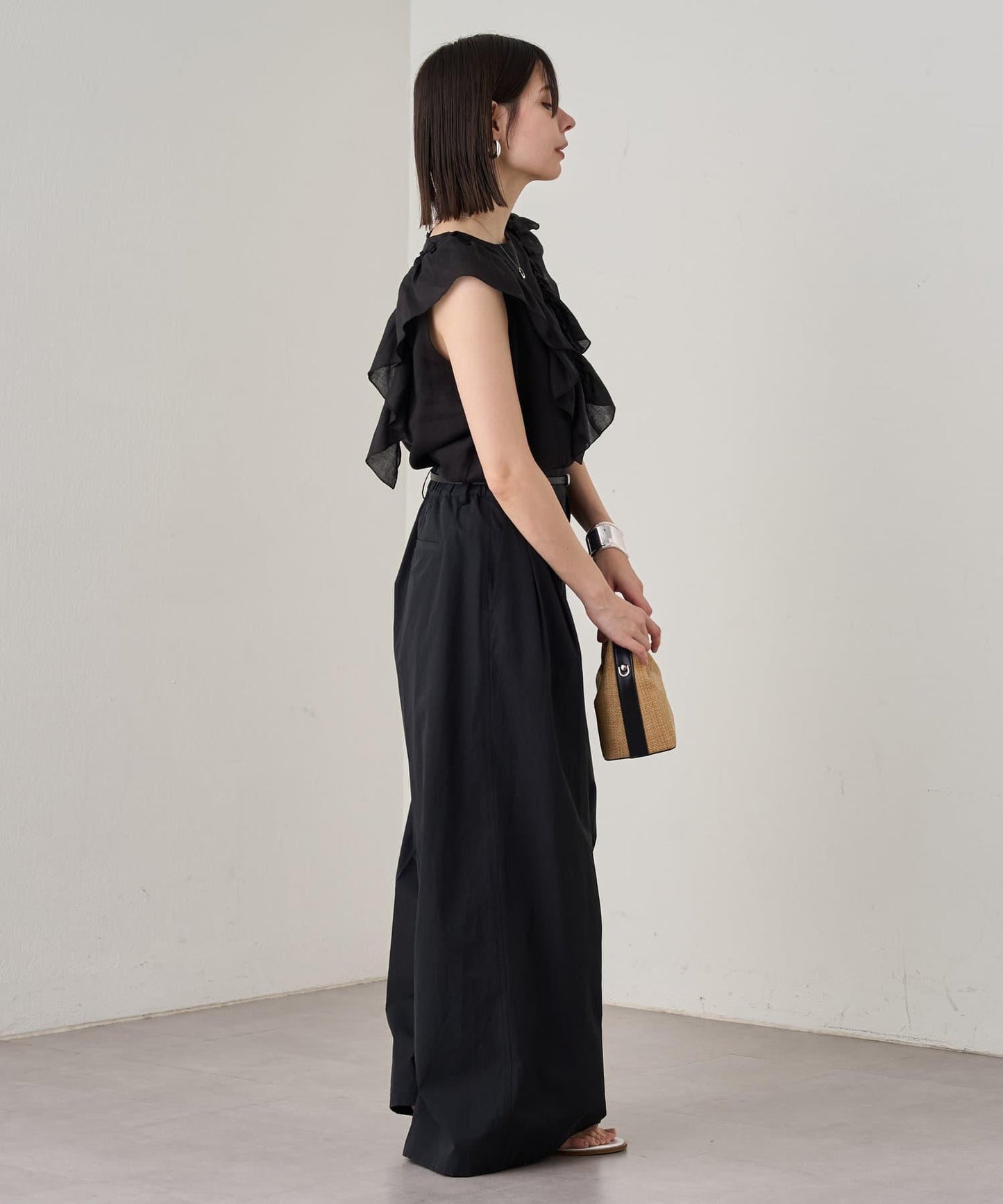 Loungedress 荷葉邊無袖上衣