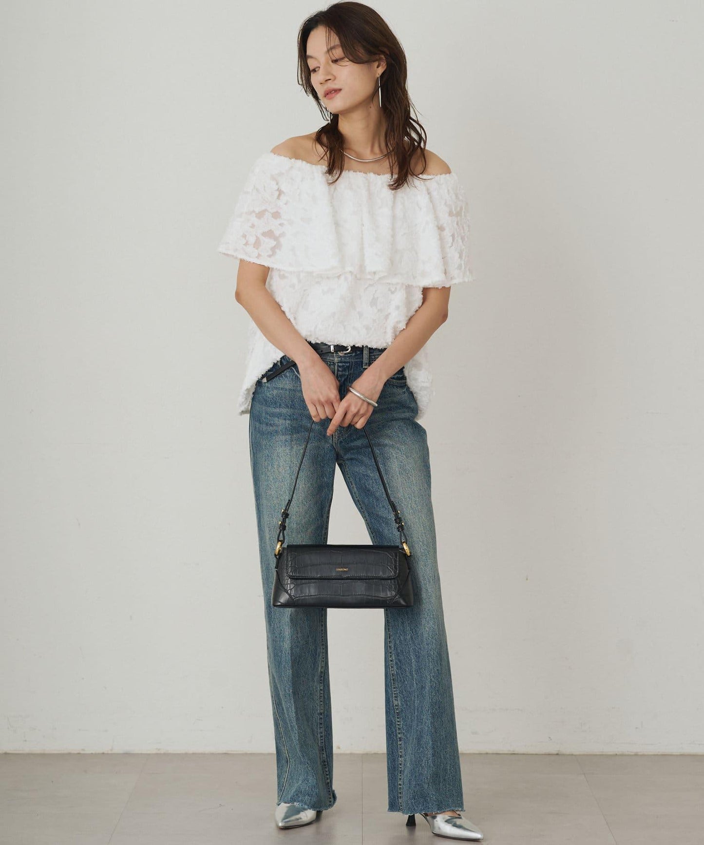 Loungedress 荷葉邊一字肩2WAY襯衫