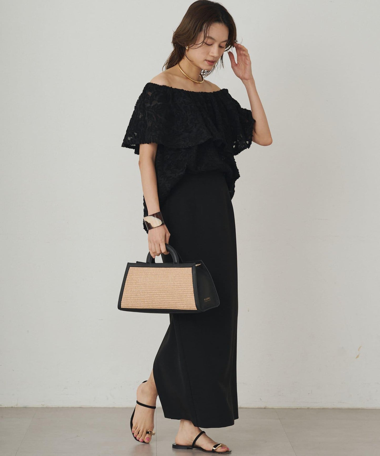 Loungedress 荷葉邊一字肩2WAY襯衫