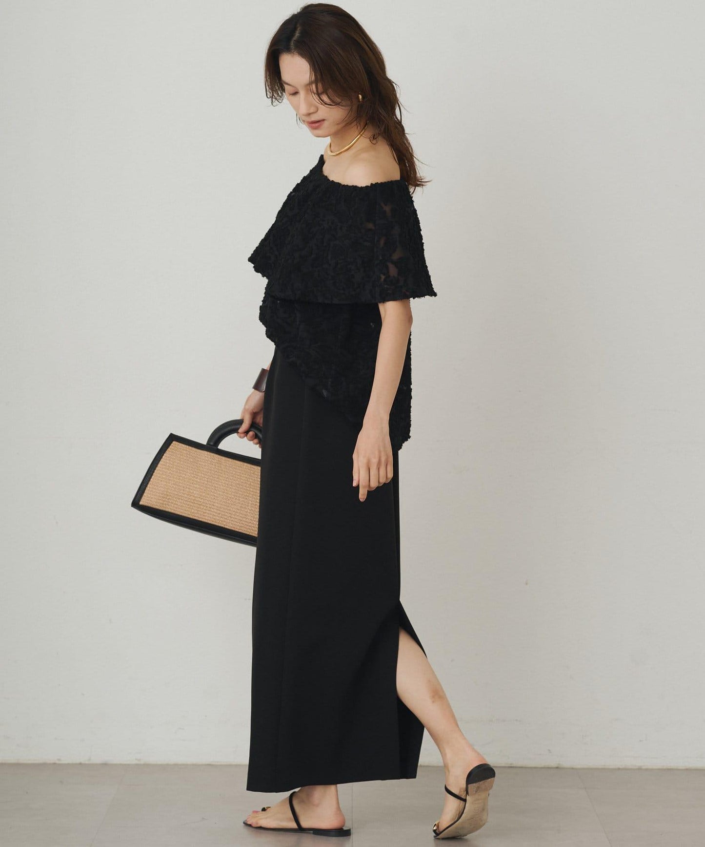 Loungedress 荷葉邊一字肩2WAY襯衫
