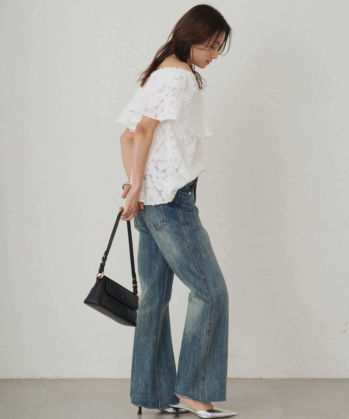 Loungedress 荷葉邊一字肩2WAY襯衫