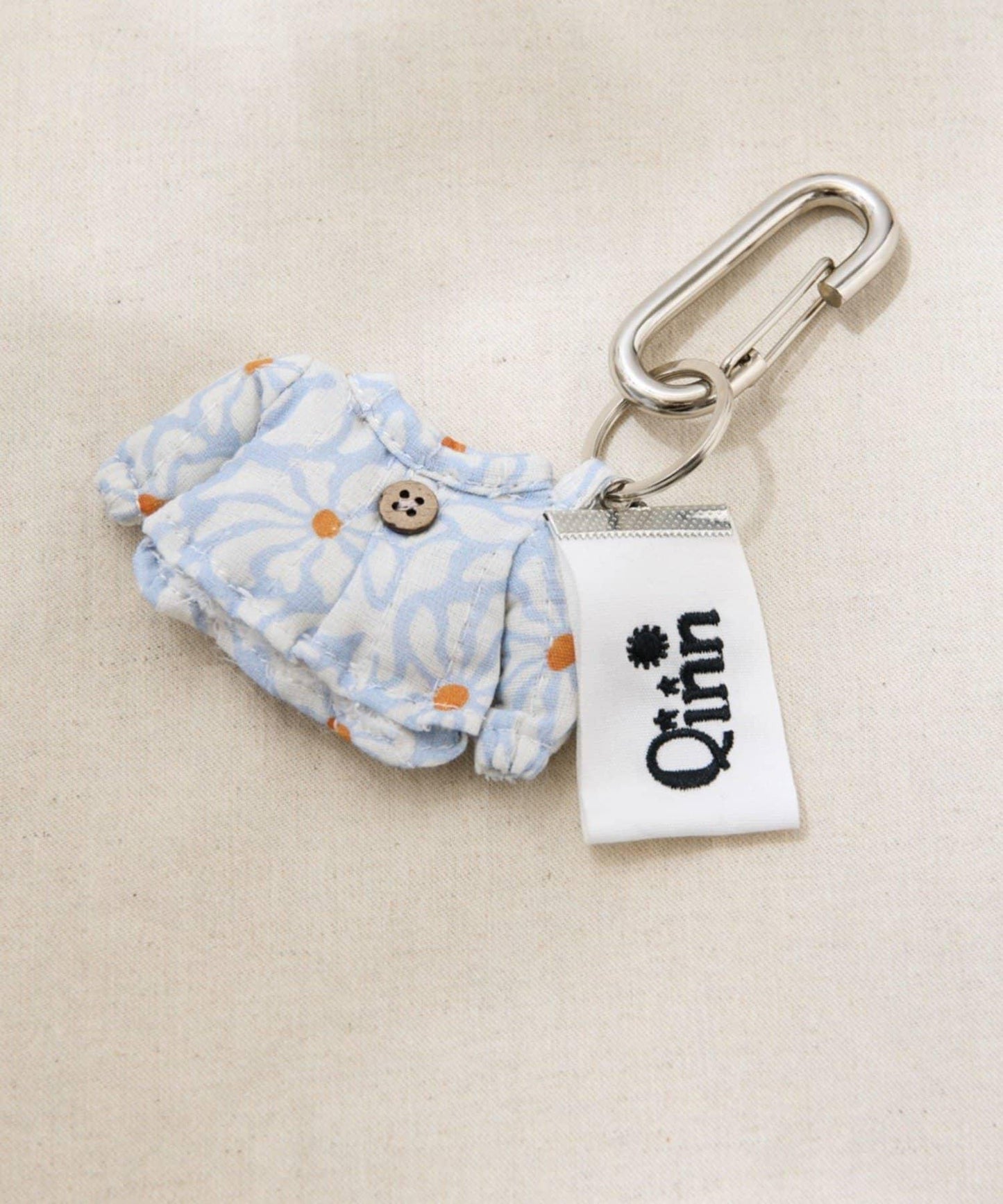 KIDS Qinn clothes 吊飾