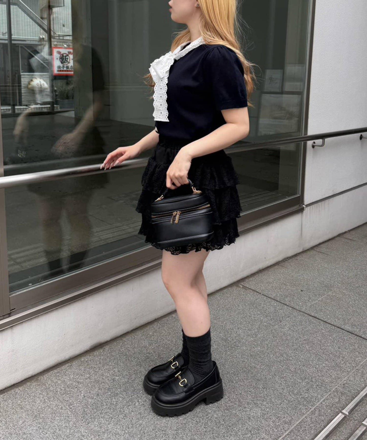 蕾絲蝴蝶結繫帶 針織 針織上衣