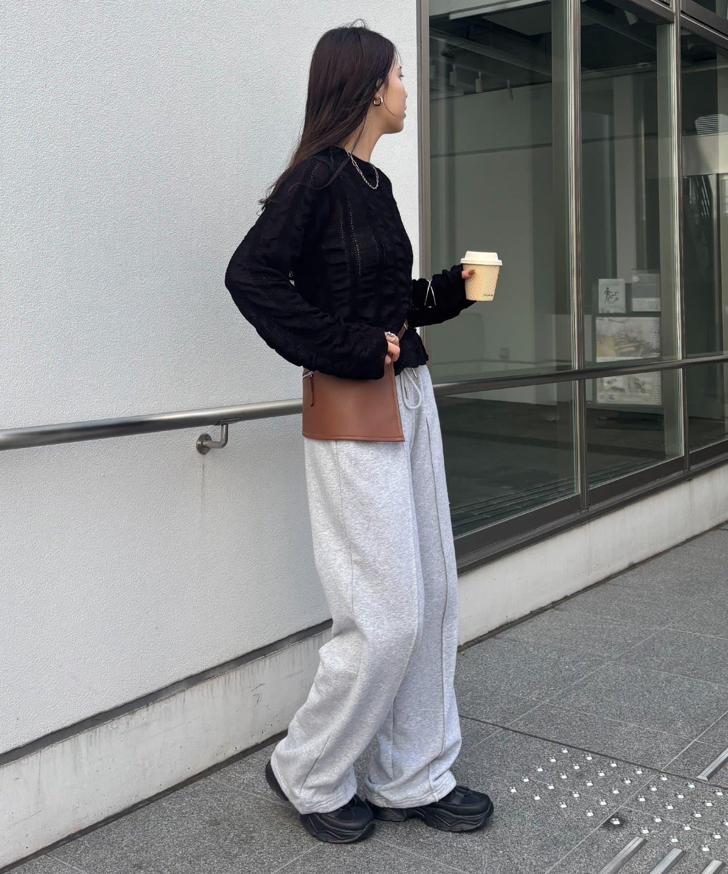 褶皺透紗條紋針織上衣