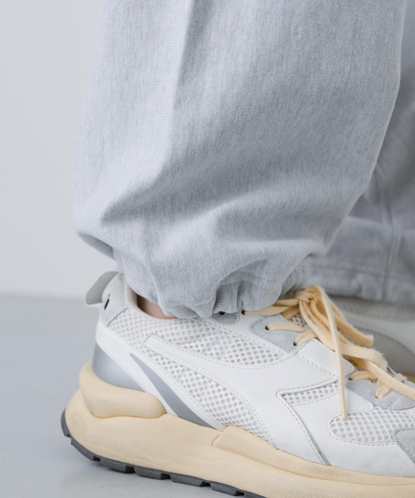 blurhmsROOTSTOCK THIN-SWEAT PANTS 休閒褲