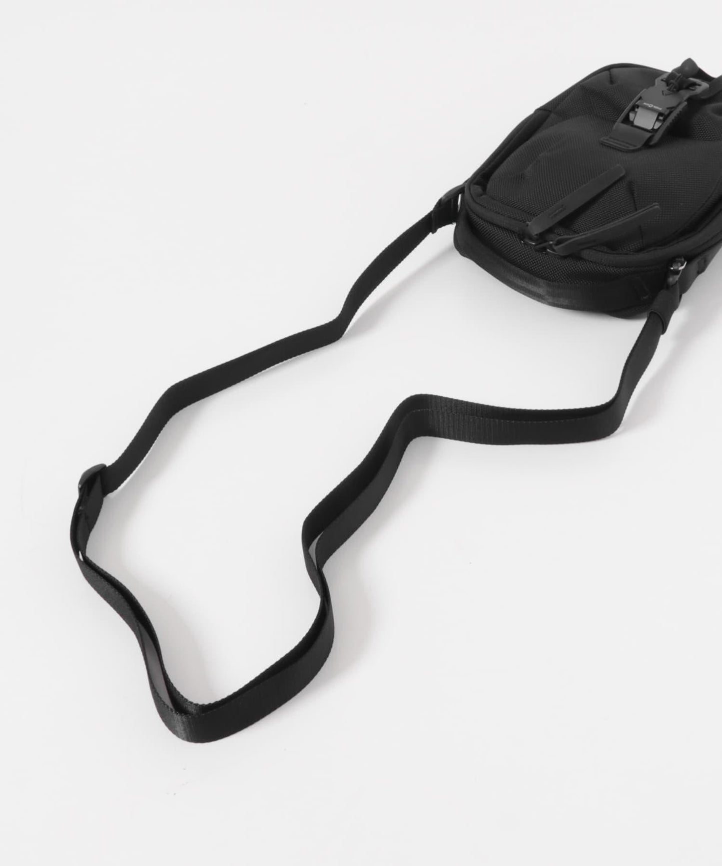 Aer Street Sling 斜挎包