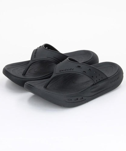 STUDIO FLIP FLOP
