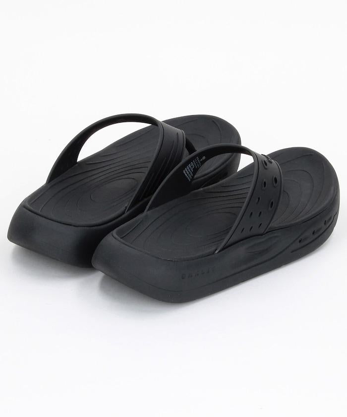 STUDIO FLIP FLOP