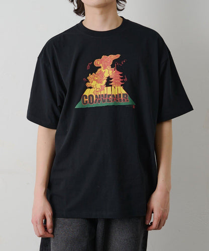 唐獅子印花 TEE T恤