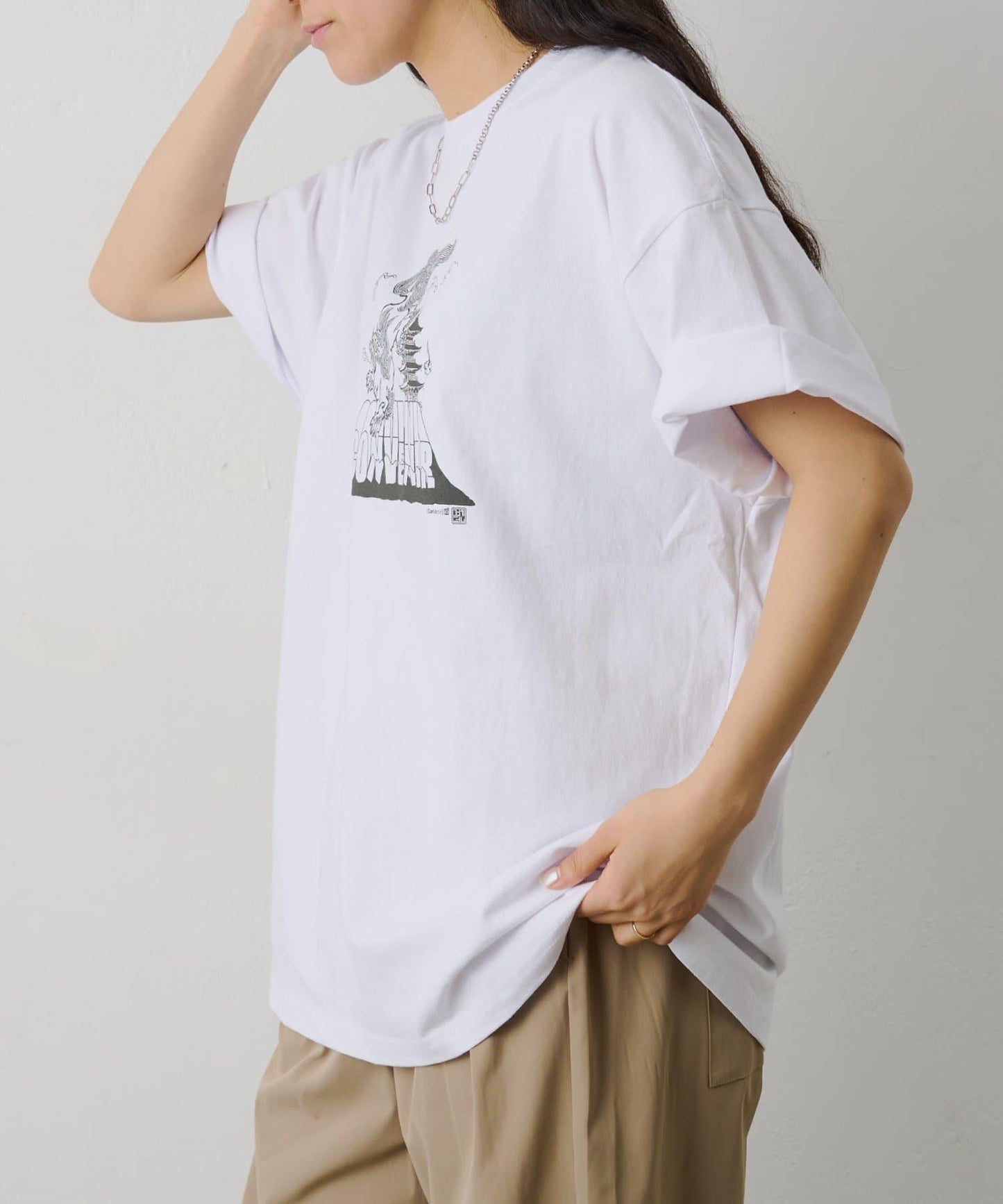 唐獅子印花 TEE T恤