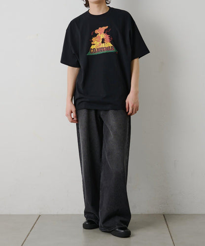 唐獅子印花 TEE T恤