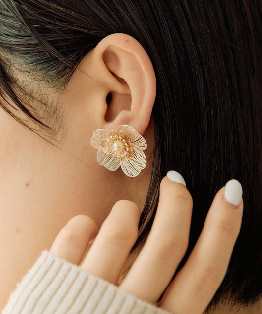 【ear PAPILLONNER】透かしパールフラワーピアス