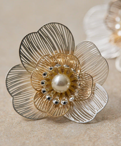 【ear PAPILLONNER】透かしパールフラワーピアス