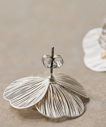 【ear PAPILLONNER】透かしパールフラワーピアス