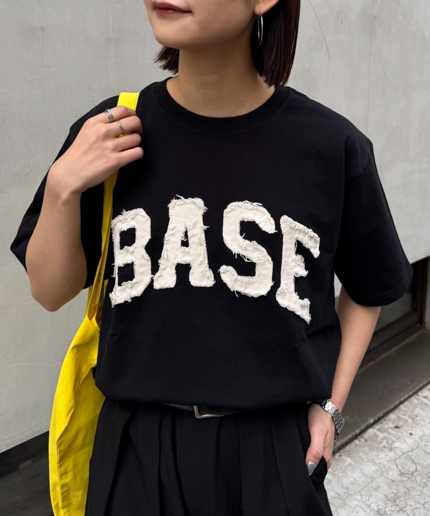 網絡限定 中性款 BASE貼布 T恤