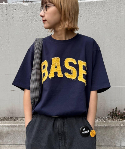 網絡限定 中性款 BASE貼布 T恤