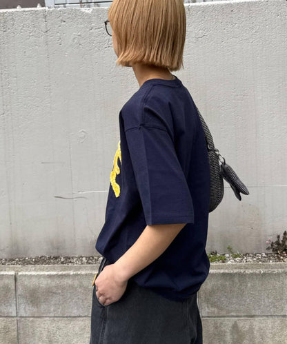 網絡限定 中性款 BASE貼布 T恤