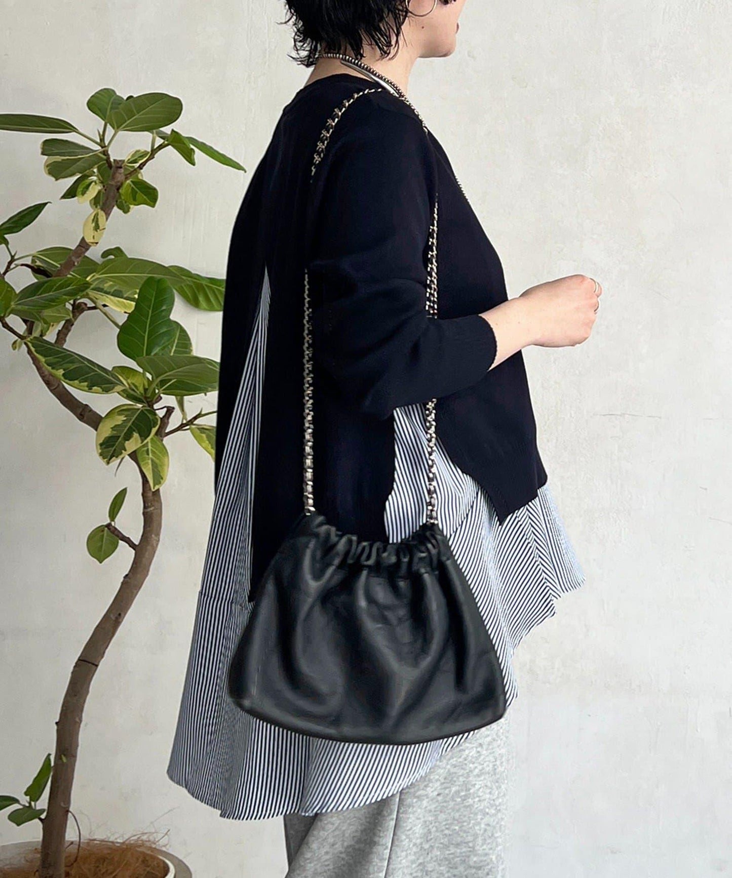 層次疊穿針織套頭衫