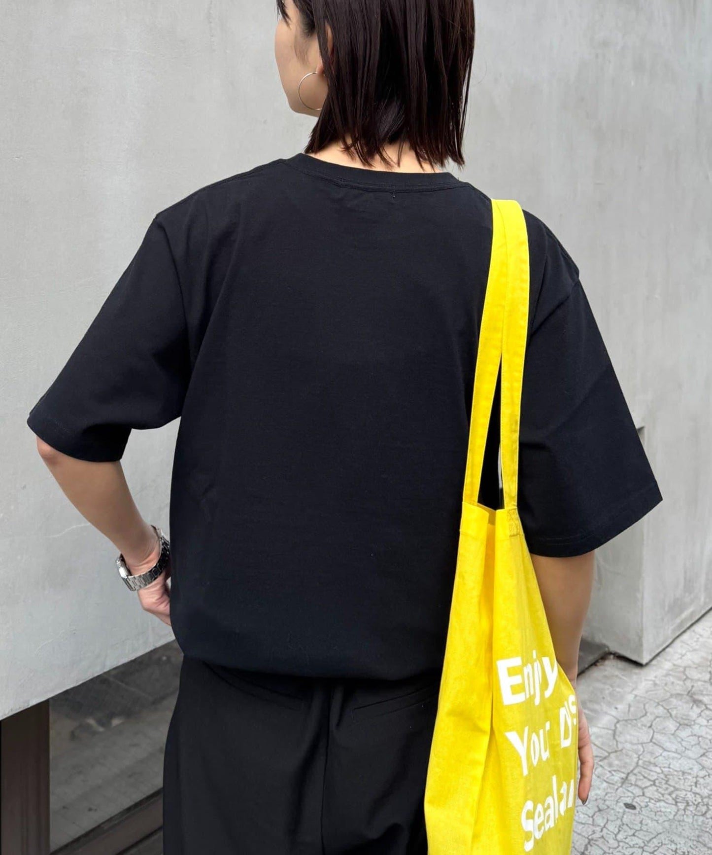 網絡限定 中性款 BASE貼布 T恤
