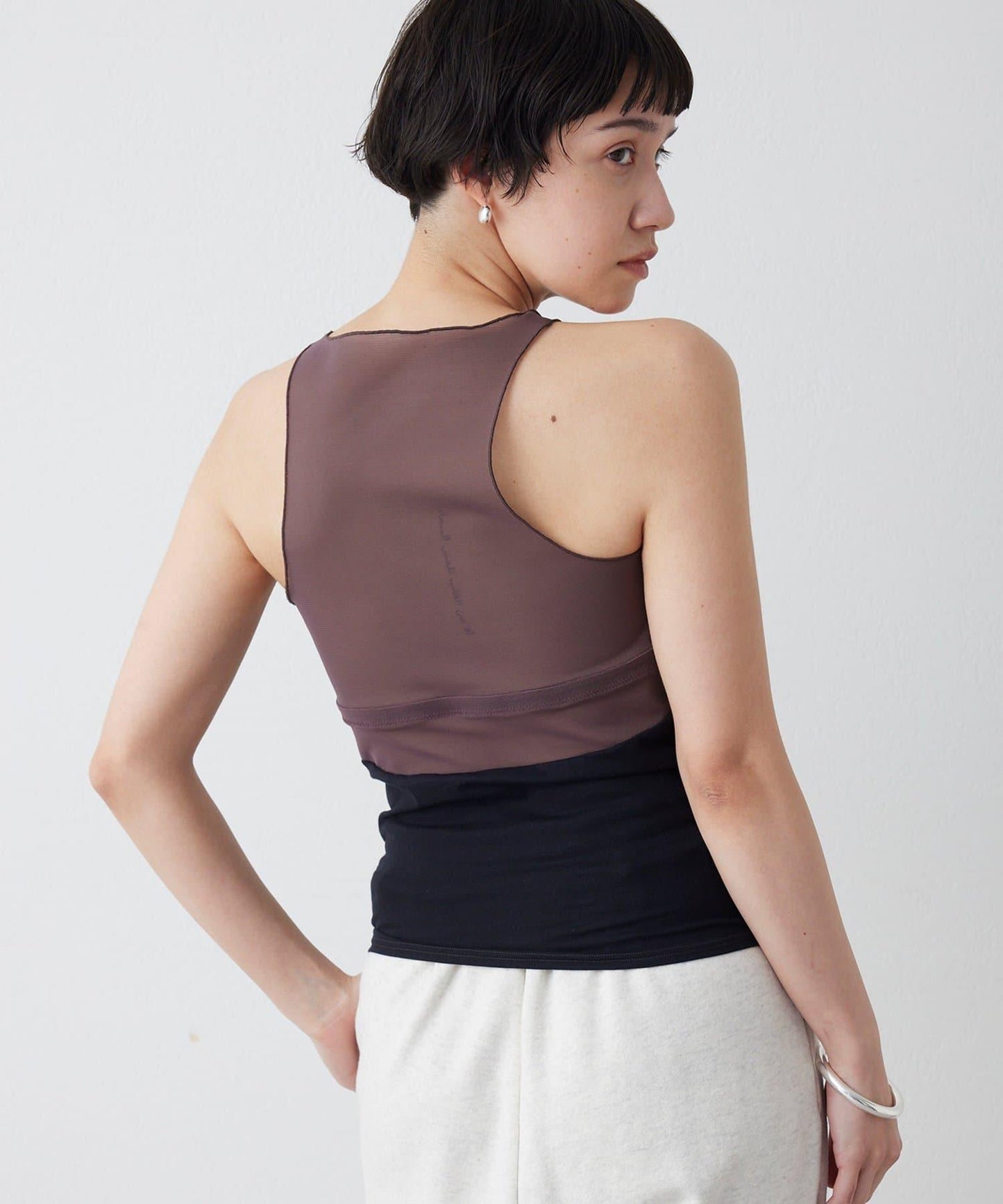 OVERNEATH 聯名 Bra056 文胸