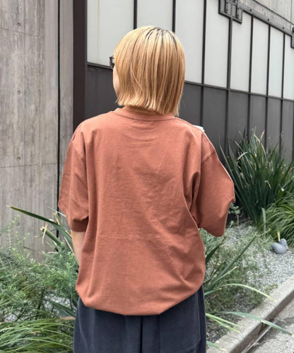 網絡限定 中性款 BASE貼布 T恤