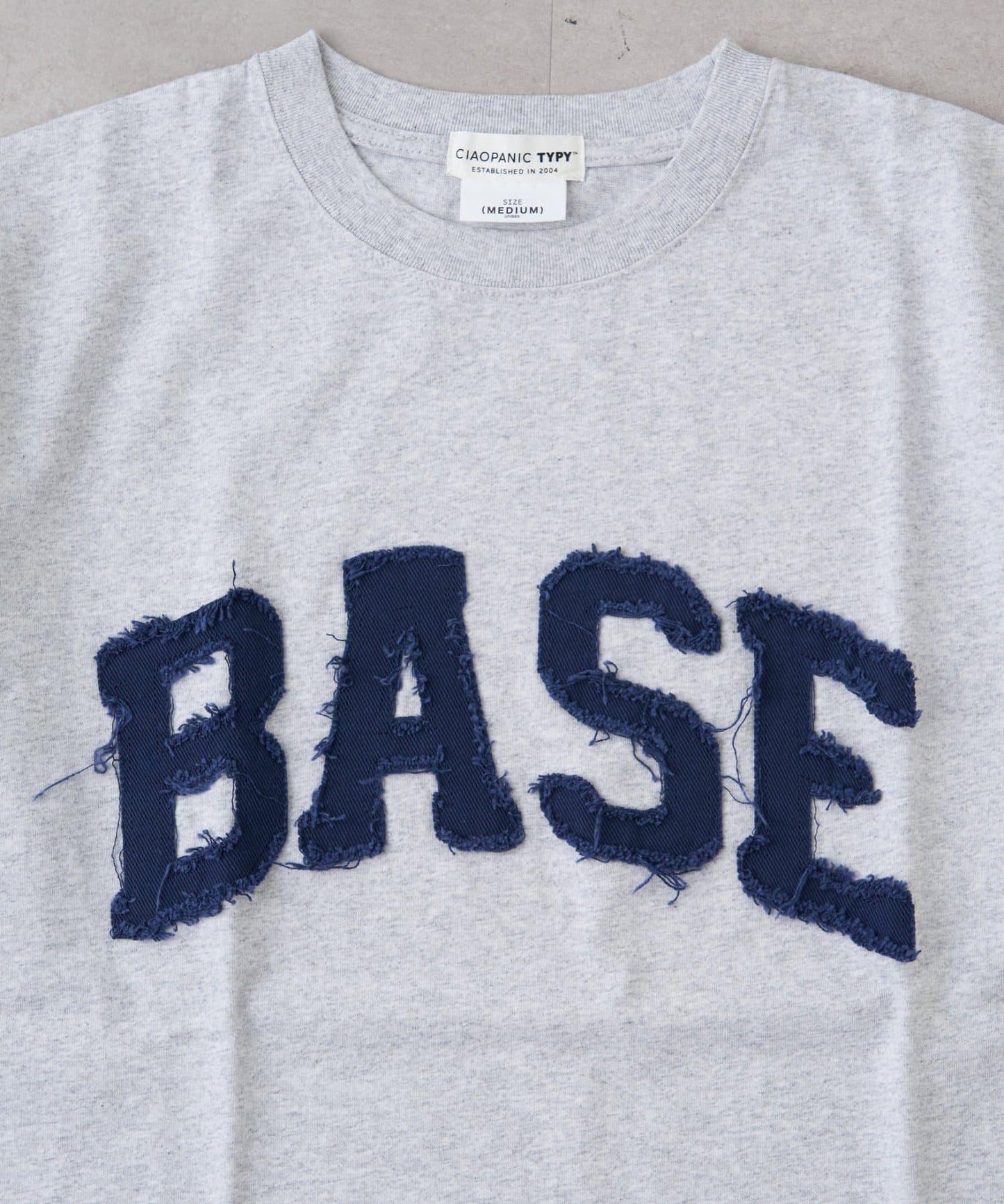 網絡限定 中性款 BASE貼布 T恤
