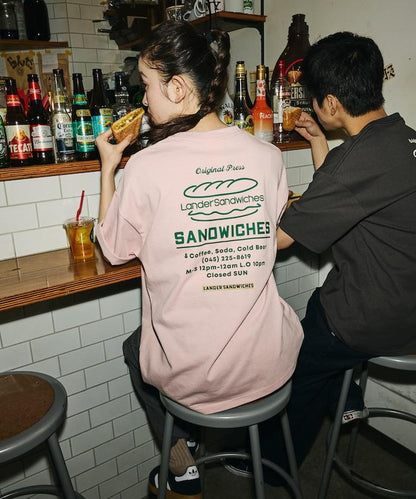 LANDER SANDWICHES×FREAK'S STORE ランダー 聯名 寬鬆版型 背部印花 圓領T恤