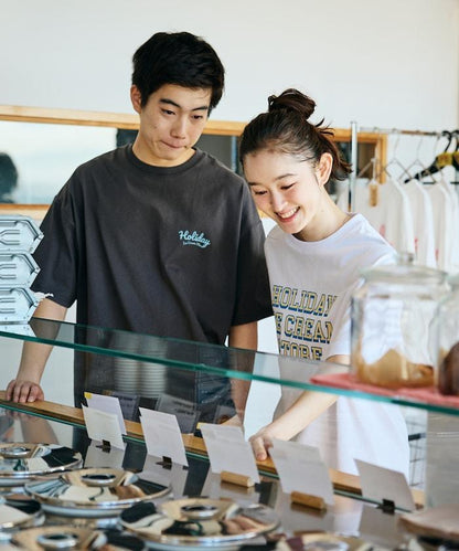 HOLIDAY ICECREAM×FREAK'S STORE 特別 寬鬆廓形 學院印花 圓領T恤
