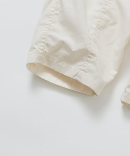 寬鬆彎刀版型 口袋抽繩設計 休閒工裝褲