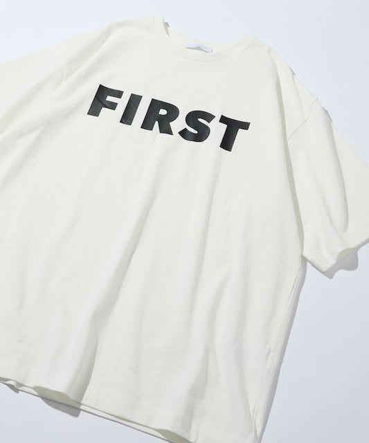 6盎司 前置logo印花 圓領印花T恤 PR FIRST
