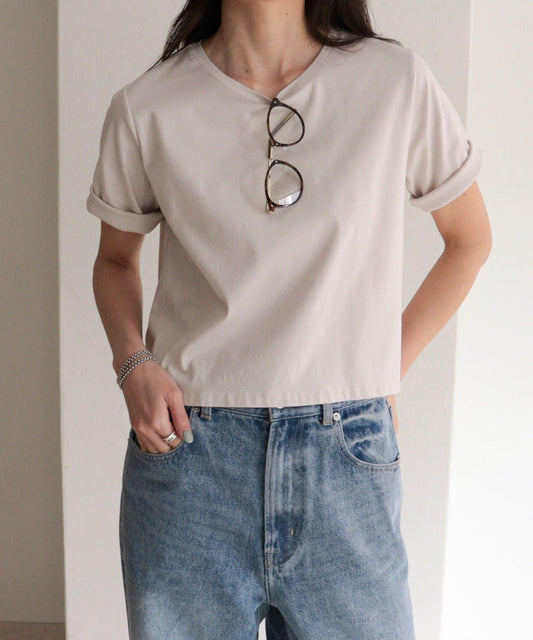 短款版型 絲光順滑面料 T恤