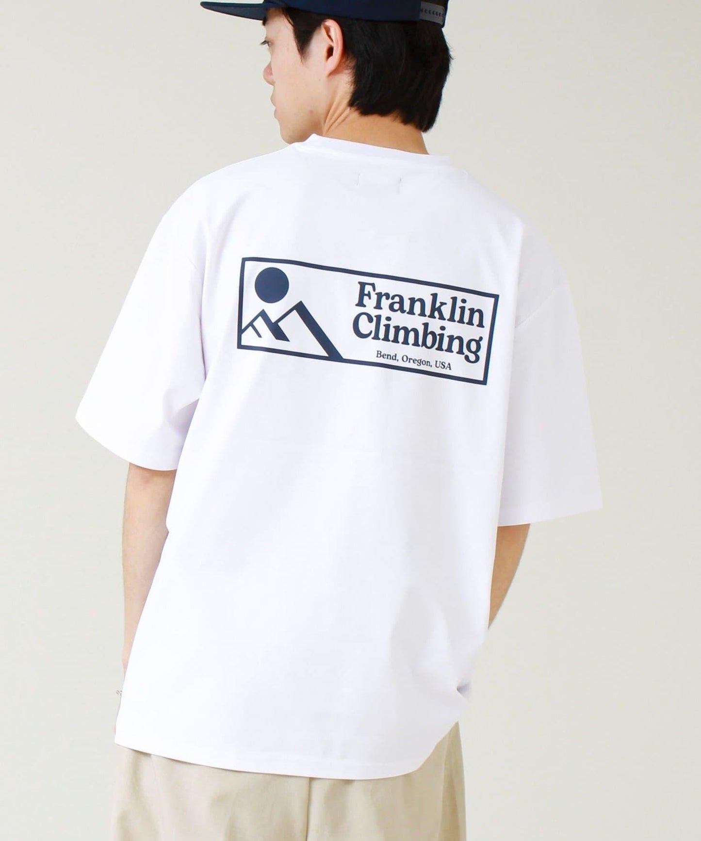 Franklin Climbing FLEXIBLE TECH-LOGO 標誌印花T恤