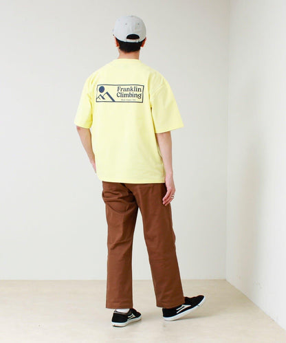 Franklin Climbing FLEXIBLE TECH-LOGO 標誌印花T恤