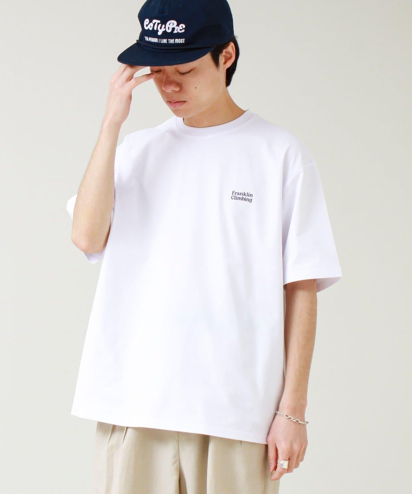 Franklin Climbing FLEXIBLE TECH-LOGO 標誌印花T恤