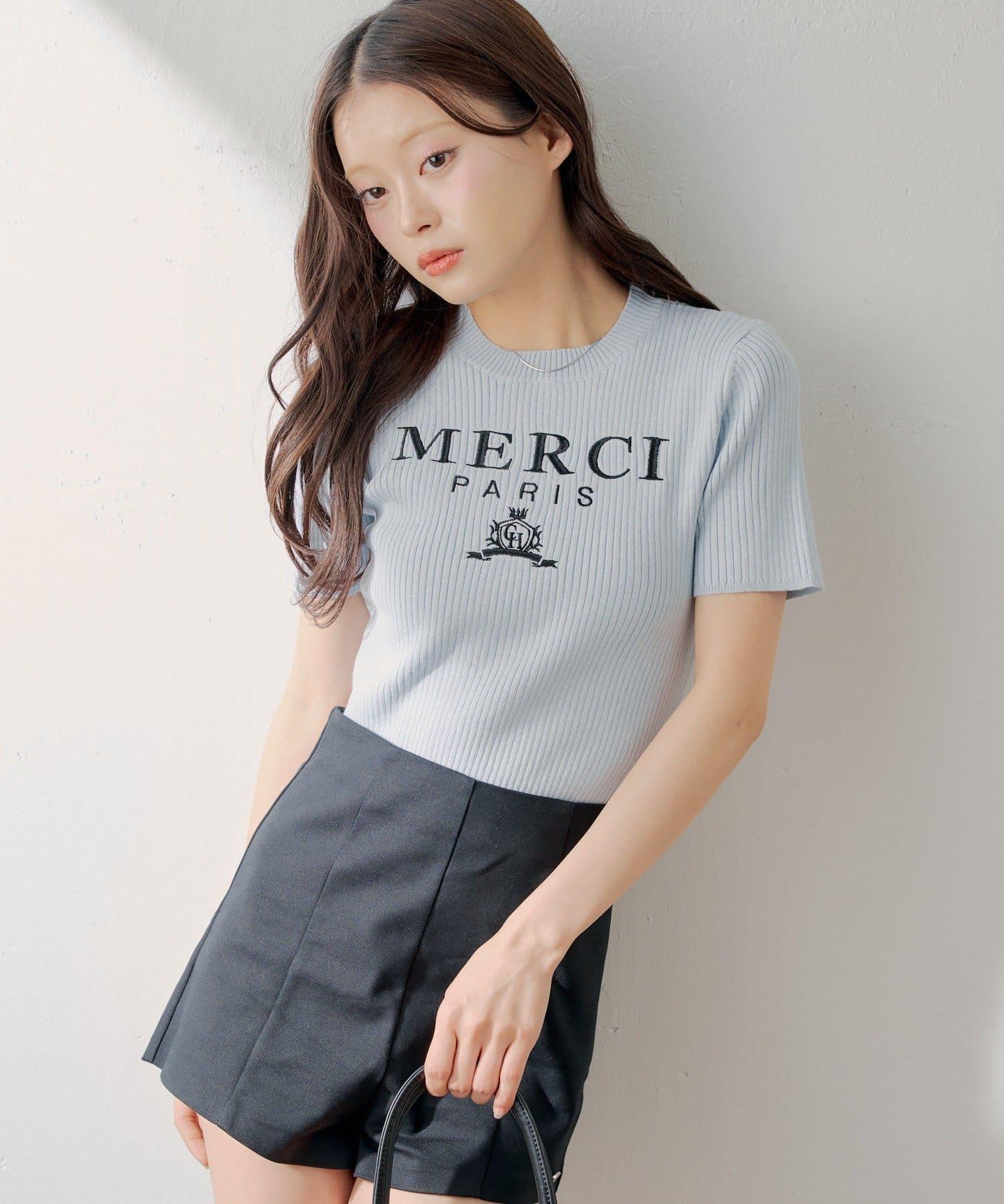 短袖logo刺繡羅紋針織上衣