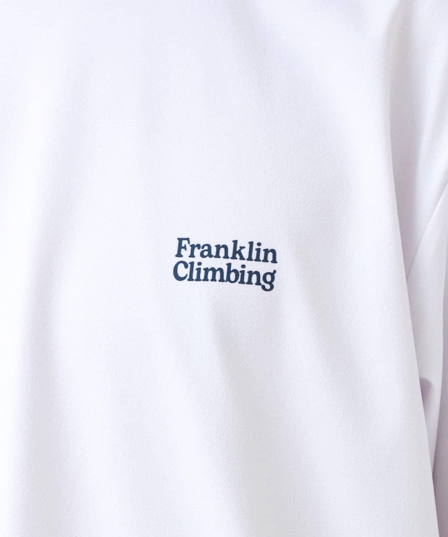 Franklin Climbing FLEXIBLE TECH-LOGO 標誌印花T恤