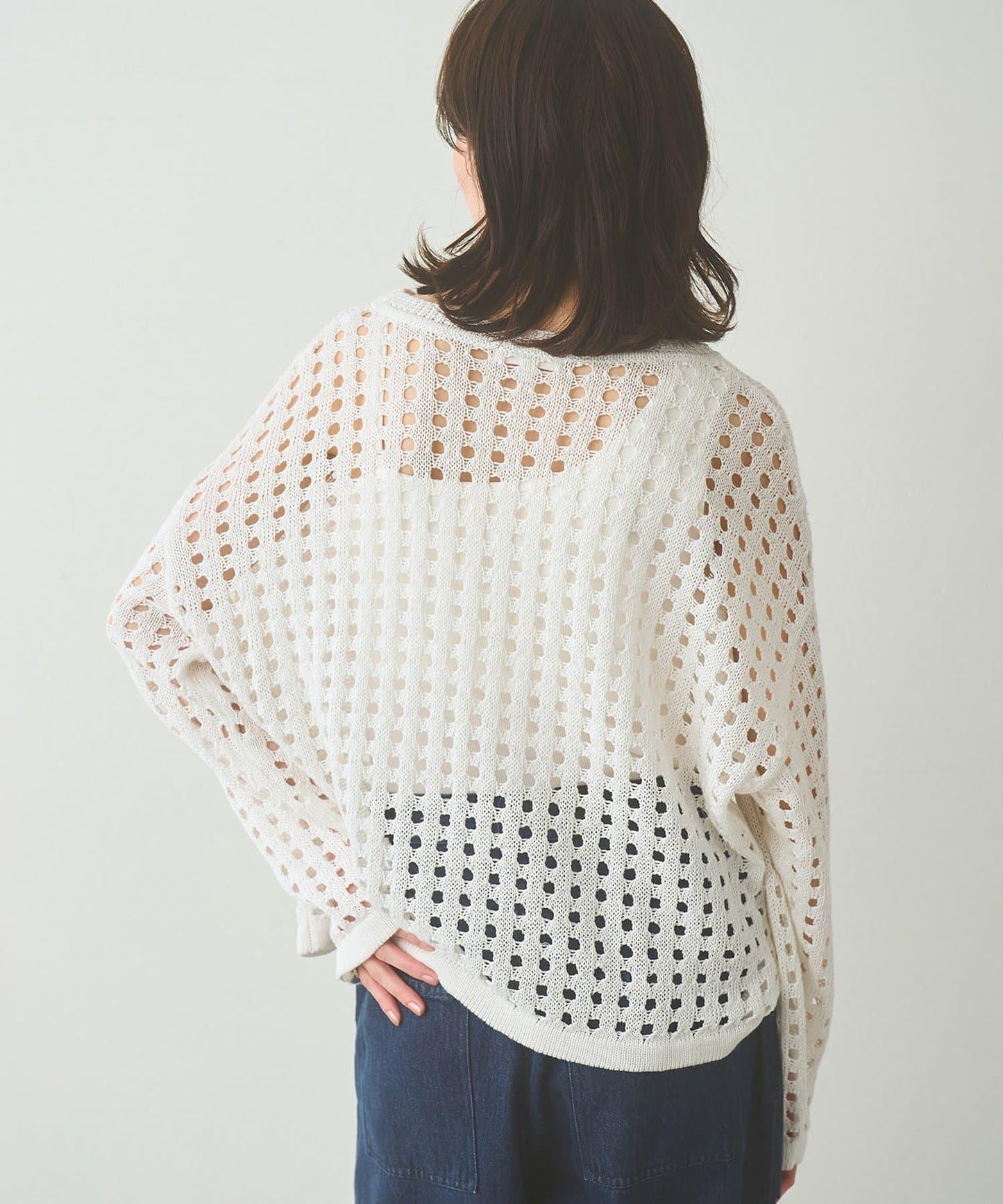 Drawing Numbers 鏤空針織上衣